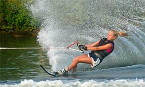 waterski.jpg