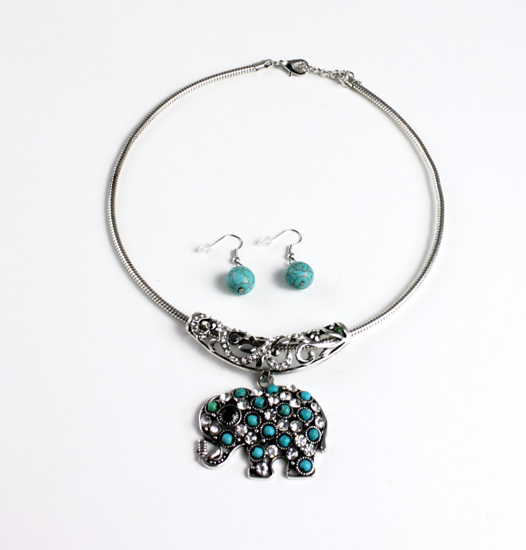 Turquoise Elephant Necklace Set