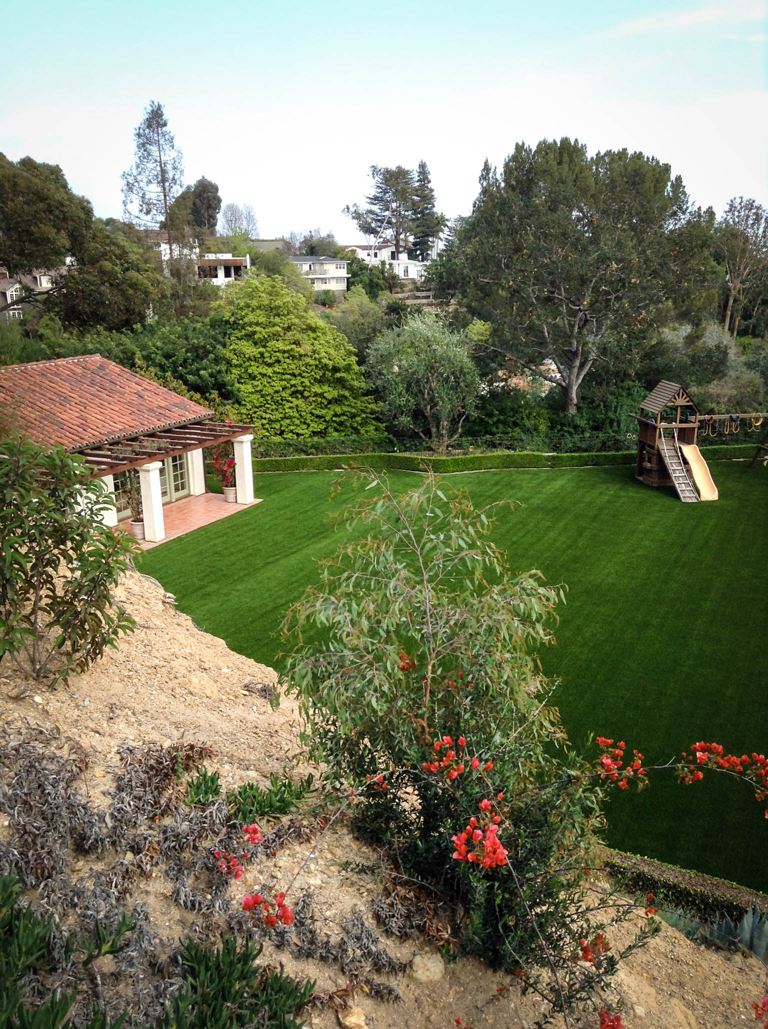 synthetic turf installation 
