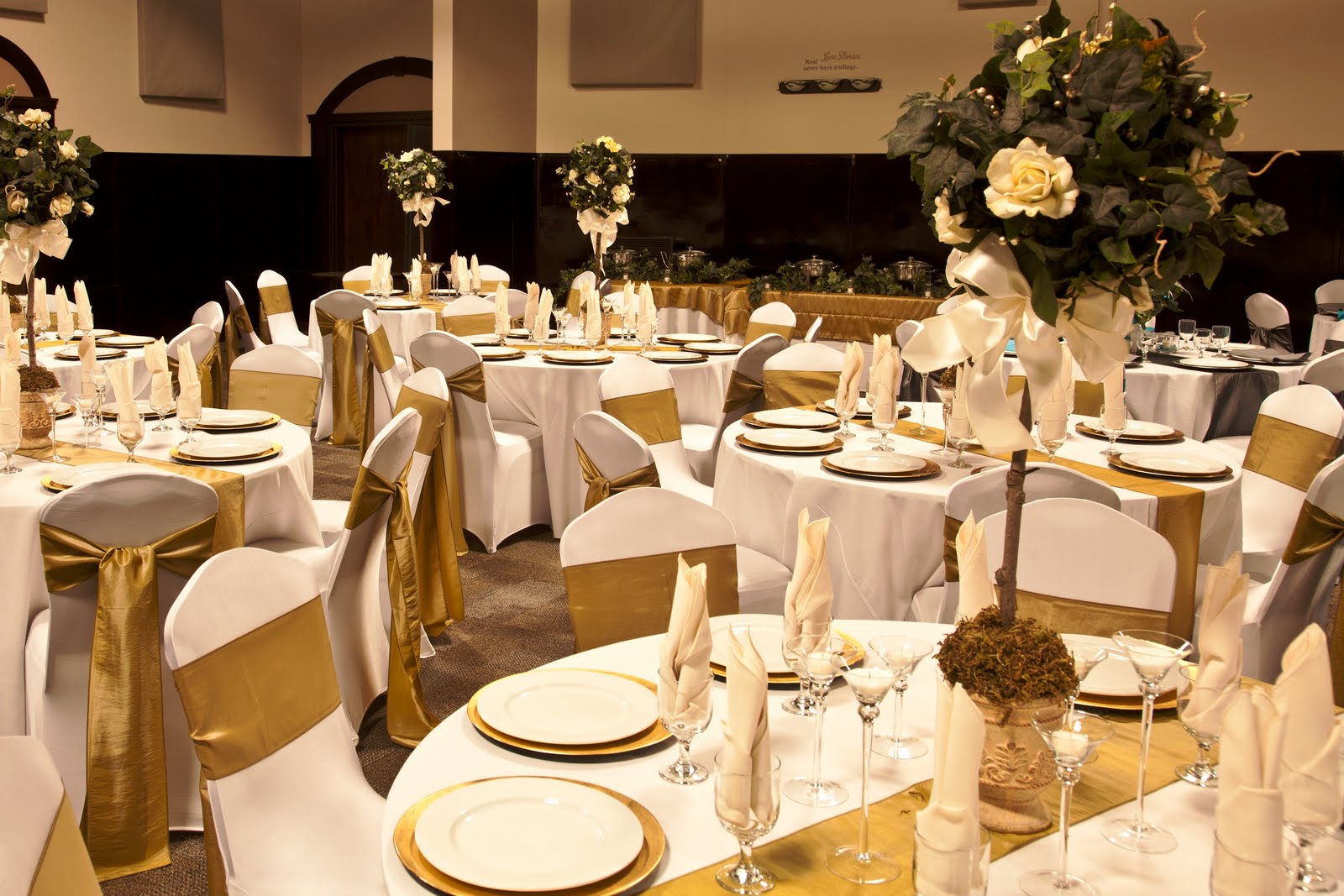 Awesome Black And Gold Wedding Centerpieces Ideas Best Gold
